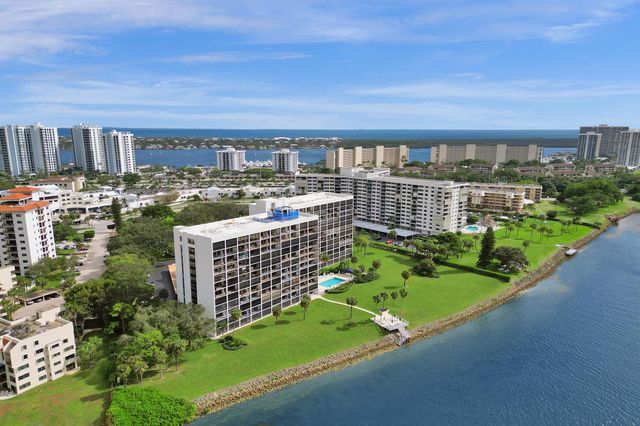 356 Golfview Road 609, North Palm Beach, FL 33408
