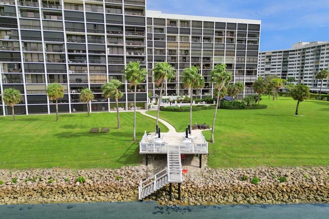 356 Golfview Road 609, North Palm Beach, FL 33408