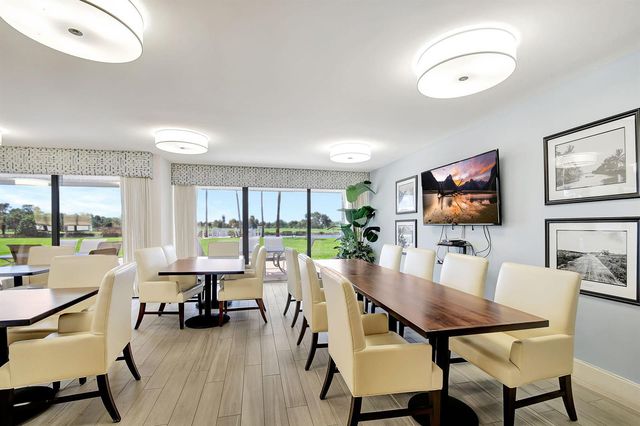 356 Golfview Road 609, North Palm Beach, FL 33408