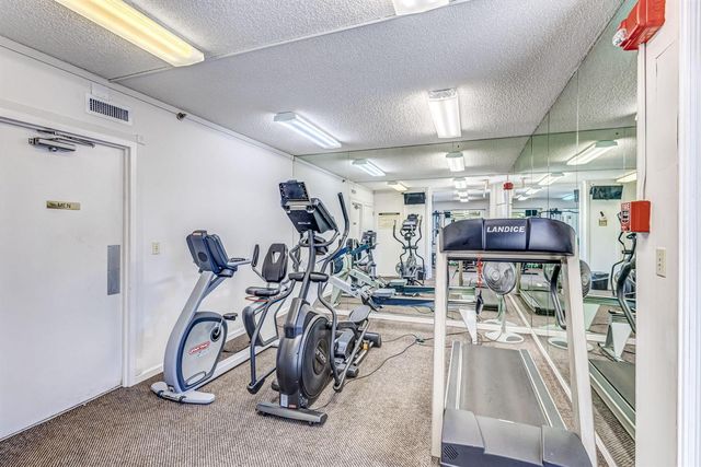 356 Golfview Road 609, North Palm Beach, FL 33408