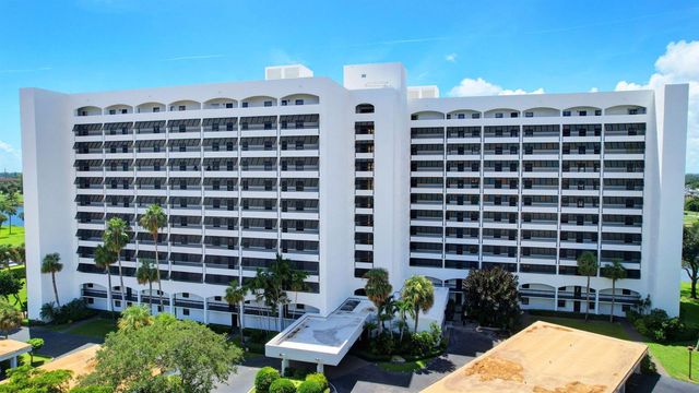 356 Golfview Road 609, North Palm Beach, FL 33408