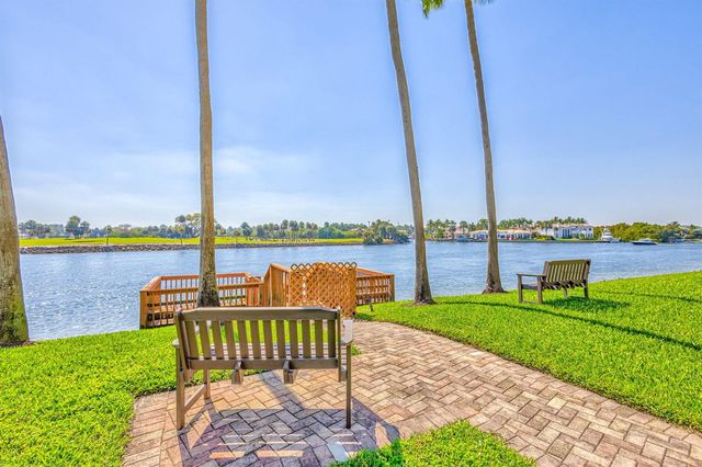 356 Golfview Road 609, North Palm Beach, FL 33408