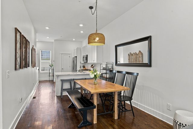 2001 Convent Pl, Nashville, TN 37212