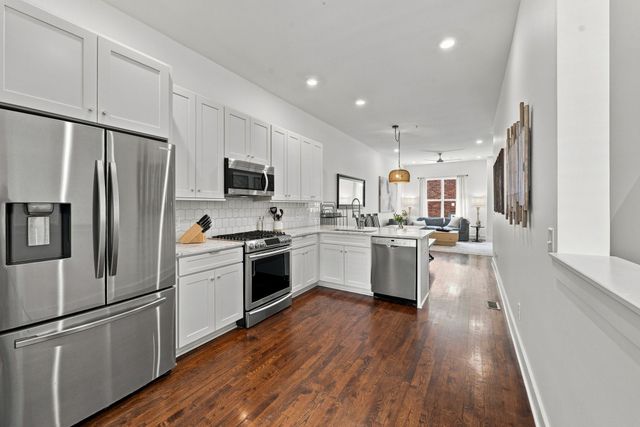 2001 Convent Pl, Nashville, TN 37212