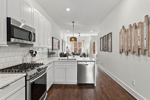 2001 Convent Pl, Nashville, TN 37212