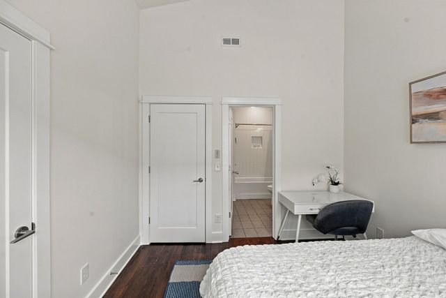 2001 Convent Pl, Nashville, TN 37212