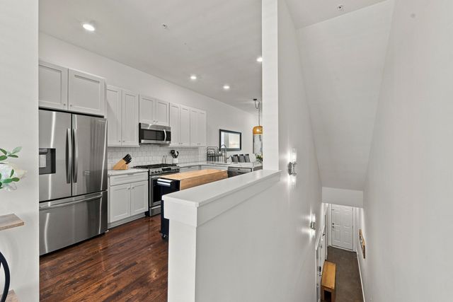 2001 Convent Pl, Nashville, TN 37212