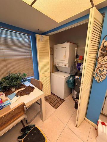 7640 NW 18TH Street 104, Margate, FL 33063