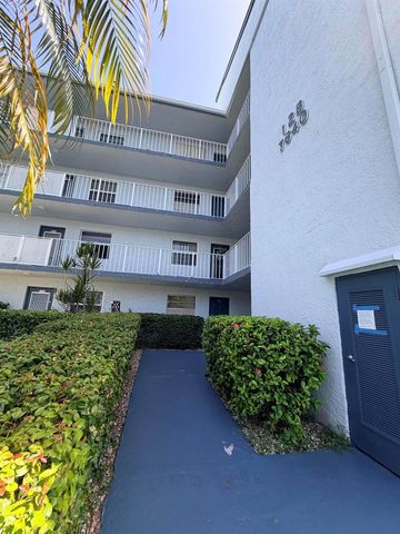 7640 NW 18TH Street 104, Margate, FL 33063