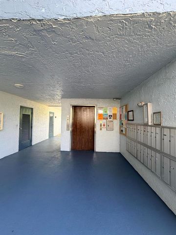 7640 NW 18TH Street 104, Margate, FL 33063