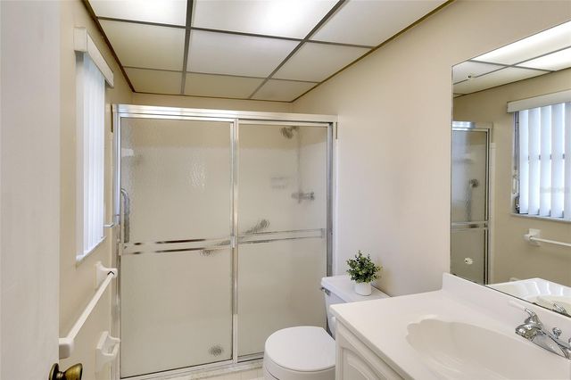 4202 35TH AVENUE W 7, Bradenton, FL 34205