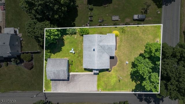 162 Cozy Lake Rd, Jefferson Twp., NJ 07438