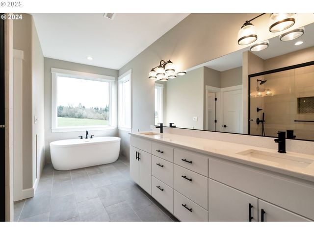 3670 Nw WESTSIDE Rd, Mc Minnville, OR 97128