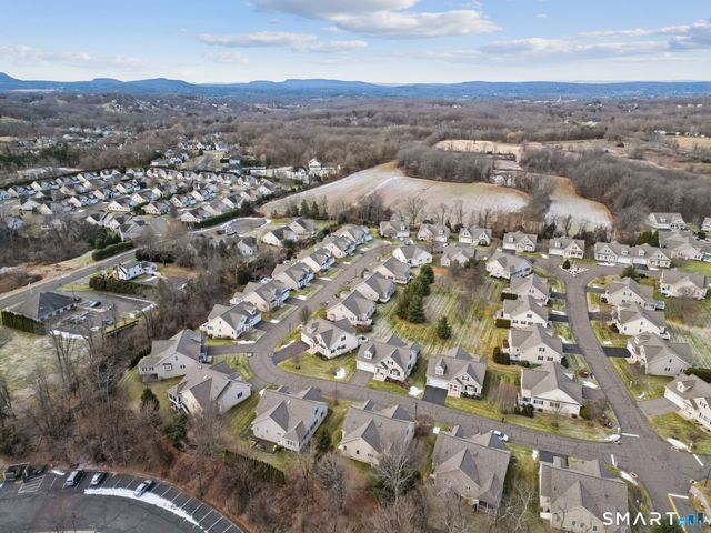 9 Dogwood Court 9, Rocky Hill, CT 06067
