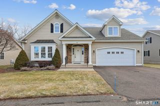 9 Dogwood Court 9, Rocky Hill, CT 06067