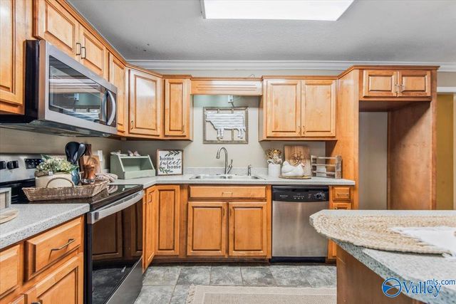 5280 County Road 1141, Vinemont, AL 35179