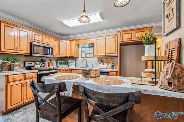 5280 County Road 1141, Vinemont, AL 35179