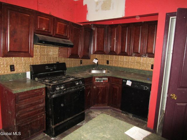 40.5 Trinity Place, Albany, NY 12202