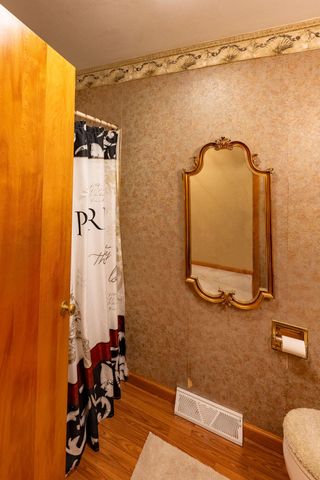 71 Barb Avenue, Heath, OH 43056