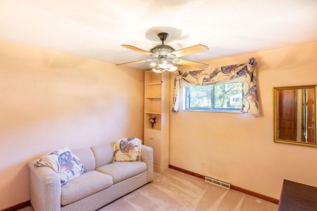 71 Barb Avenue, Heath, OH 43056