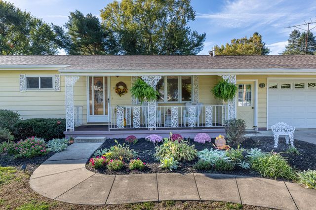 71 Barb Avenue, Heath, OH 43056