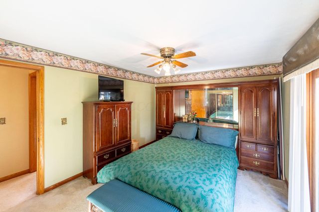 71 Barb Avenue, Heath, OH 43056