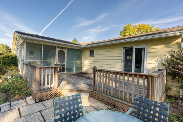 71 Barb Avenue, Heath, OH 43056