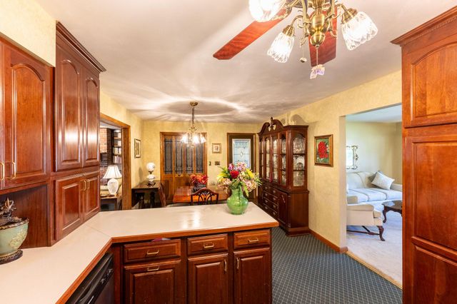 71 Barb Avenue, Heath, OH 43056