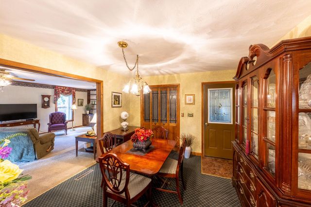 71 Barb Avenue, Heath, OH 43056