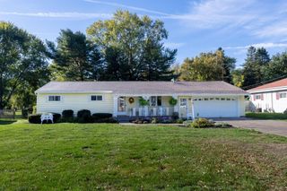 71 Barb Avenue, Heath, OH 43056