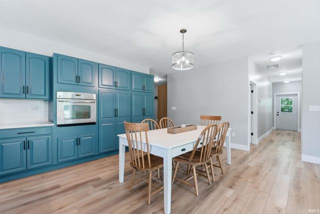 6441 N 750 East Road, Churubusco, IN 46723