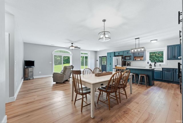 6441 N 750 East Road, Churubusco, IN 46723