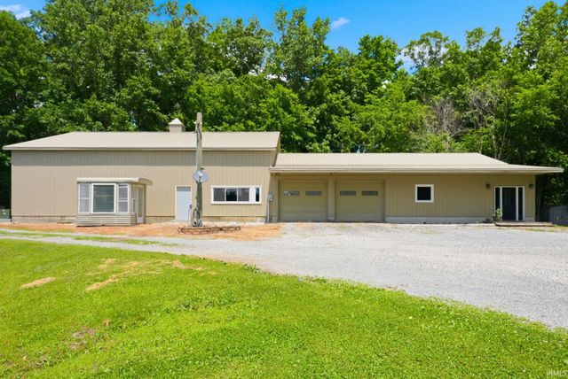 6441 N 750 East Road, Churubusco, IN 46723