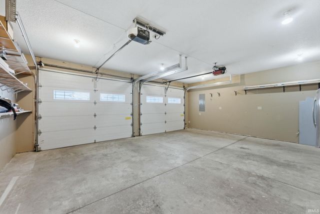 6441 N 750 East Road, Churubusco, IN 46723
