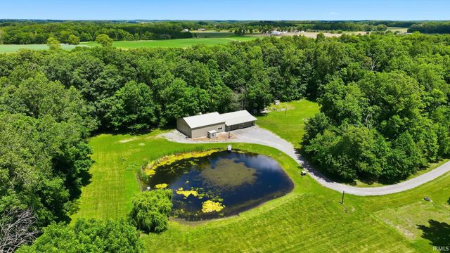 6441 N 750 East Road, Churubusco, IN 46723