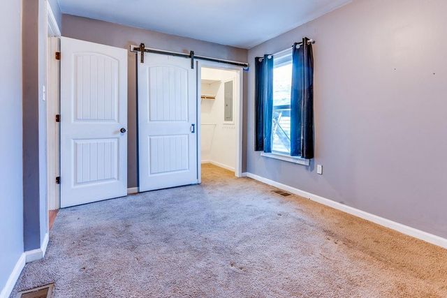 611 E 1st Street, Osawatomie, KS 66064