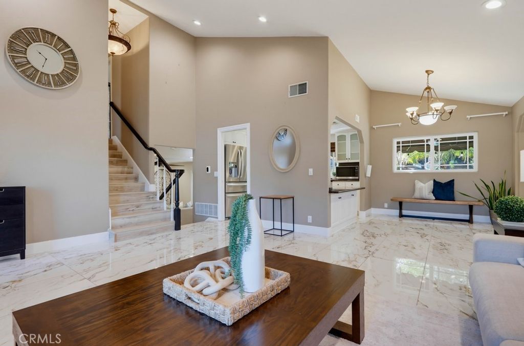 5550 E Edgemar, Anaheim, CA 92807 — photo 2