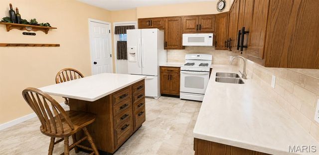 1641 Tamarack Drive, St Charles, MO 63301