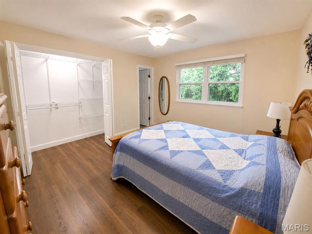 1641 Tamarack Drive, St Charles, MO 63301