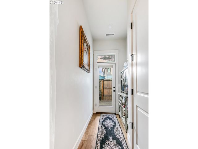 7579 Se KILCHIS Ln, Hillsboro, OR 97123