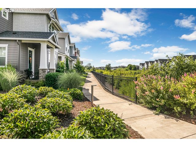 7579 Se KILCHIS Ln, Hillsboro, OR 97123