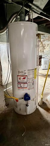 652 S Jackson Street, Frankfort, IN 46041