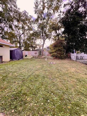 652 S Jackson Street, Frankfort, IN 46041