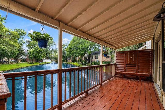 12853 Kingsbridge Lane, Houston, TX 77077