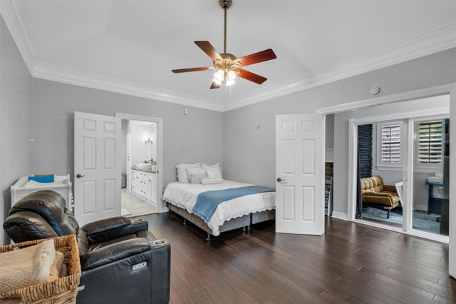 12853 Kingsbridge Lane, Houston, TX 77077