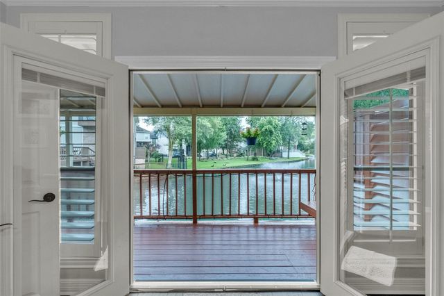 12853 Kingsbridge Lane, Houston, TX 77077