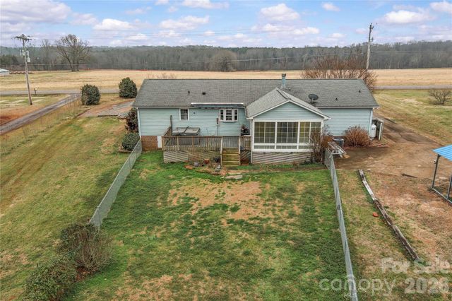 415 Massey Deal Road, Statesville, NC 28625