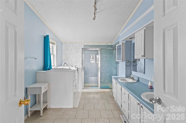 415 Massey Deal Road, Statesville, NC 28625