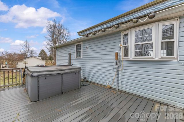 415 Massey Deal Road, Statesville, NC 28625