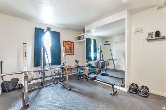 421 E 8220 S, Sandy, UT 84070